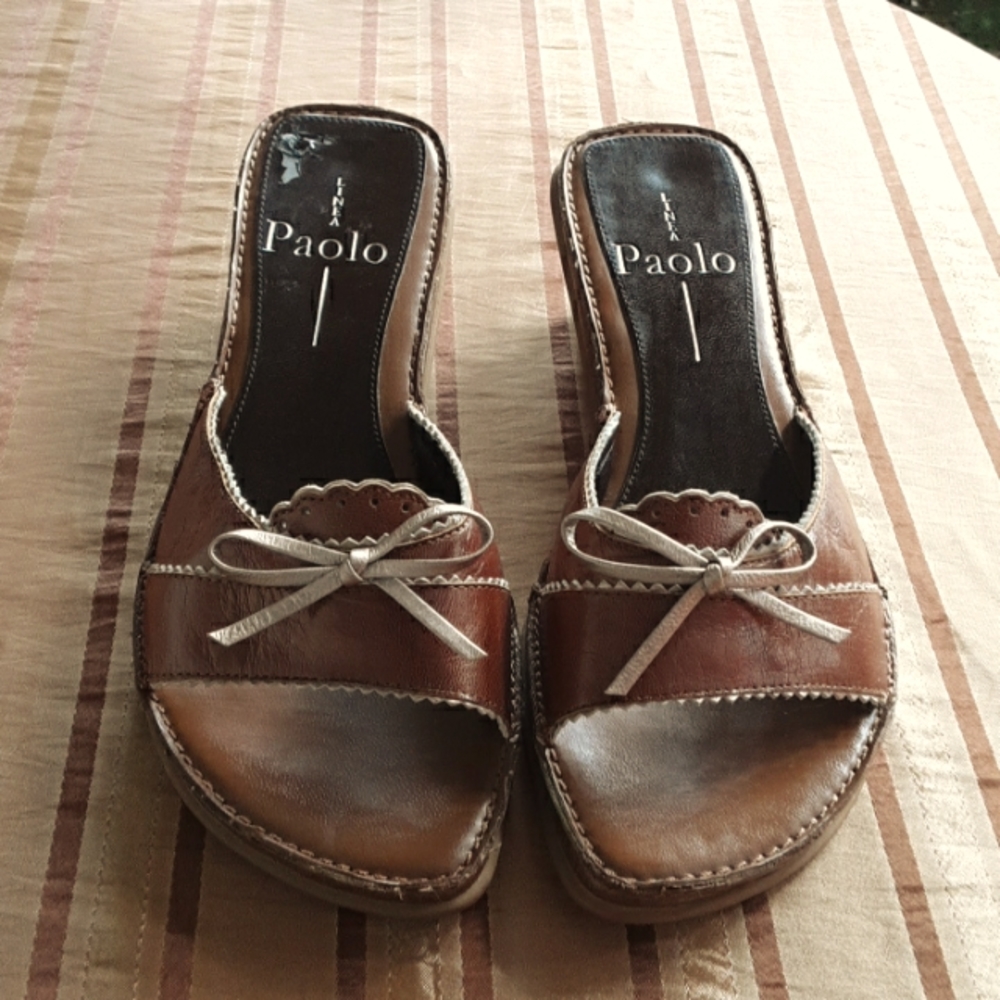 Linea Paolo Sandals, Womens Size 4.5 M